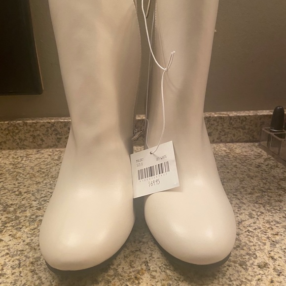 Altar'd State Shoes Super Stylish Cream White Boots With Block Heel